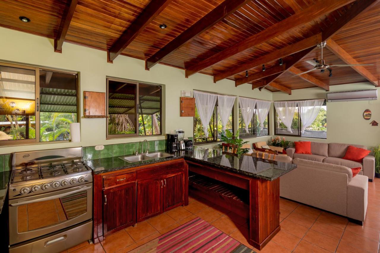 Oasis Bed and breakfast *