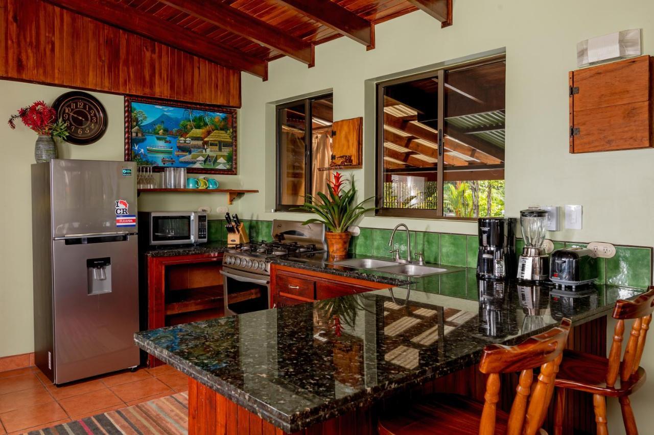 Oasis Manuel Antonio